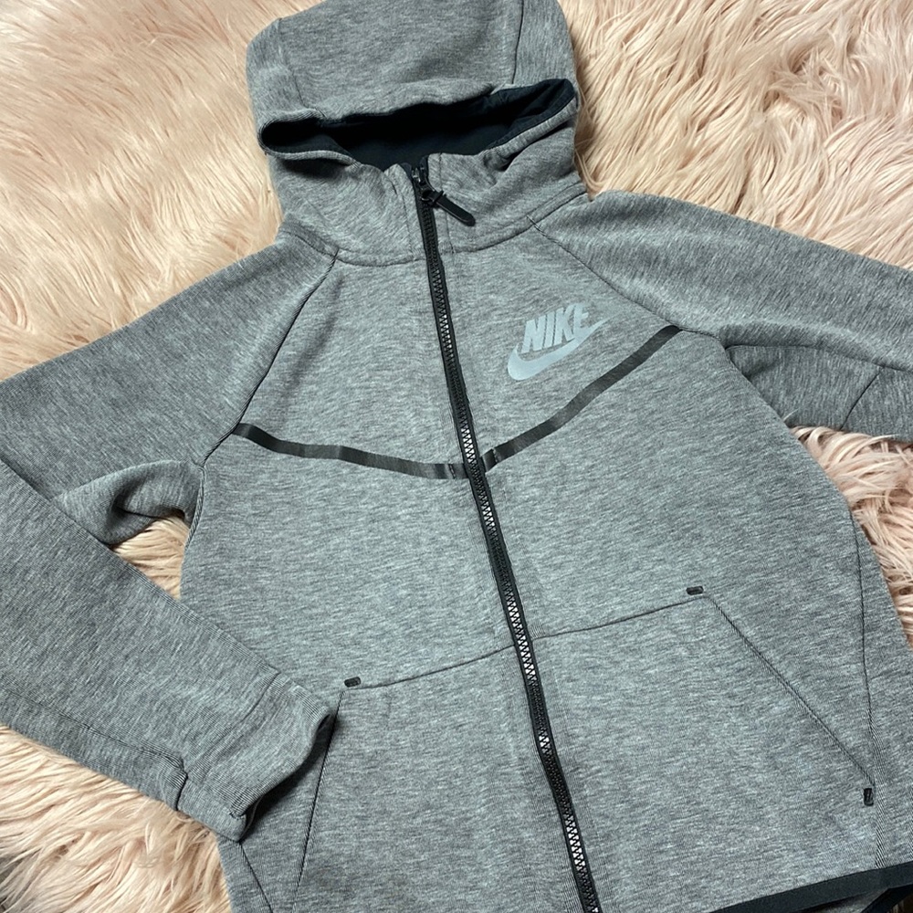 Nike Sweater / Jacket